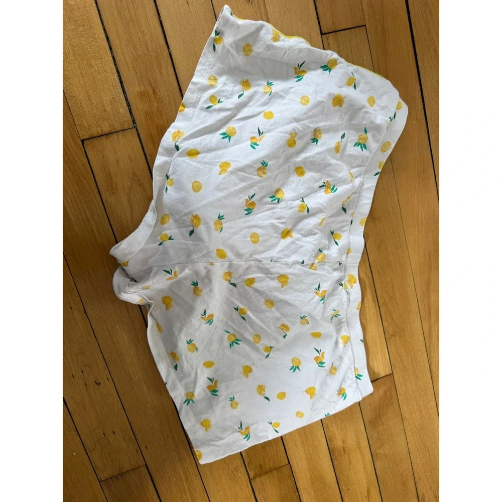 J.Crew lemon print‎ white pj lounge shorts